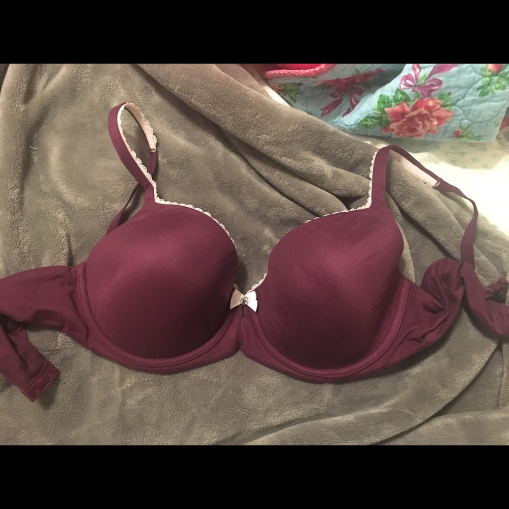 Victoria secret bra body by Victoria lined demi